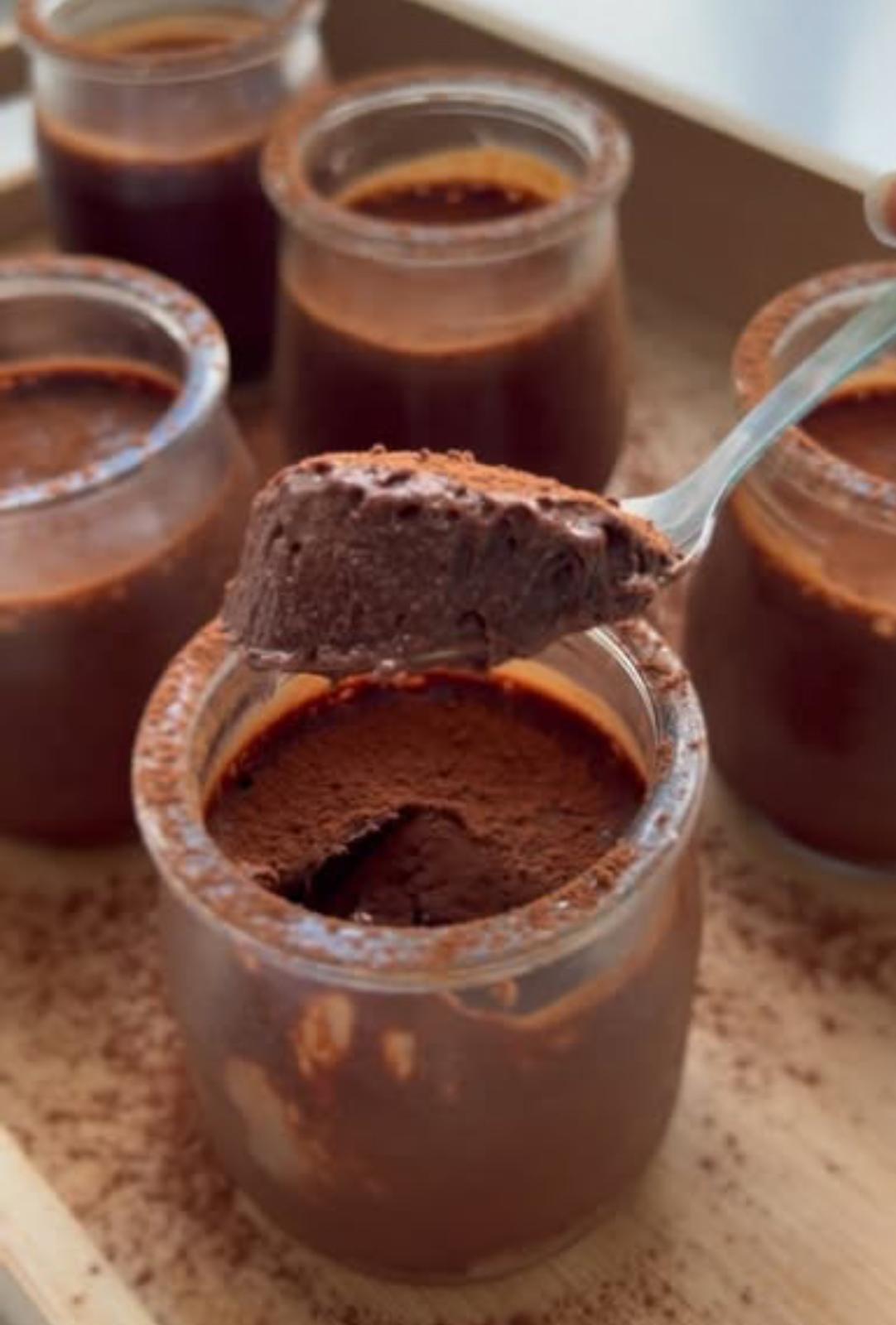 Mousse au chocolat et praliné